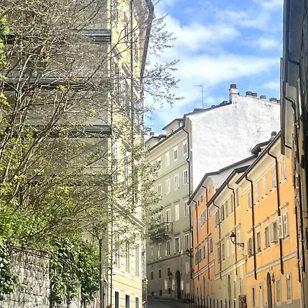 Casa Kiki, Con Terrazzo Privato! *