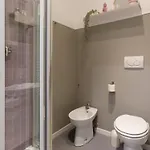 公寓 Casa Kiki, Con Terrazzo Privato!