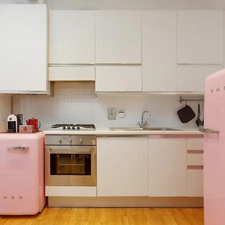 公寓 Casa Kiki, Con Terrazzo Privato! 的里雅斯特