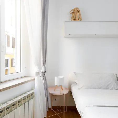 Casa Kiki, Con Terrazzo Privato!